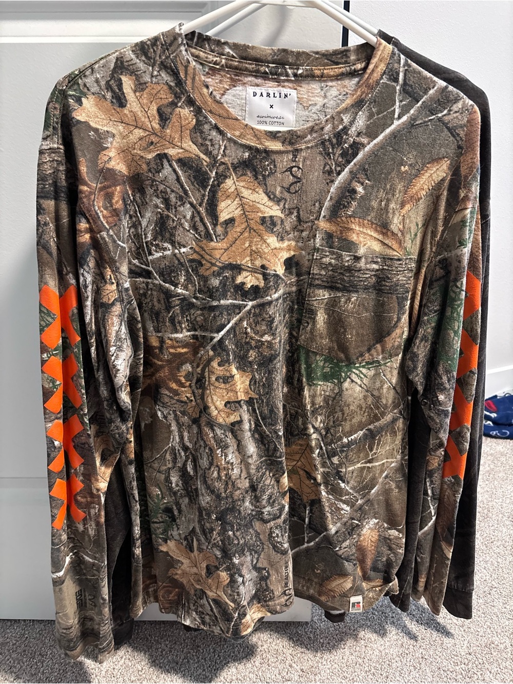 Darlin’ Women’s Long-Sleeve Camo Pocket Shirt in Realtree Brown